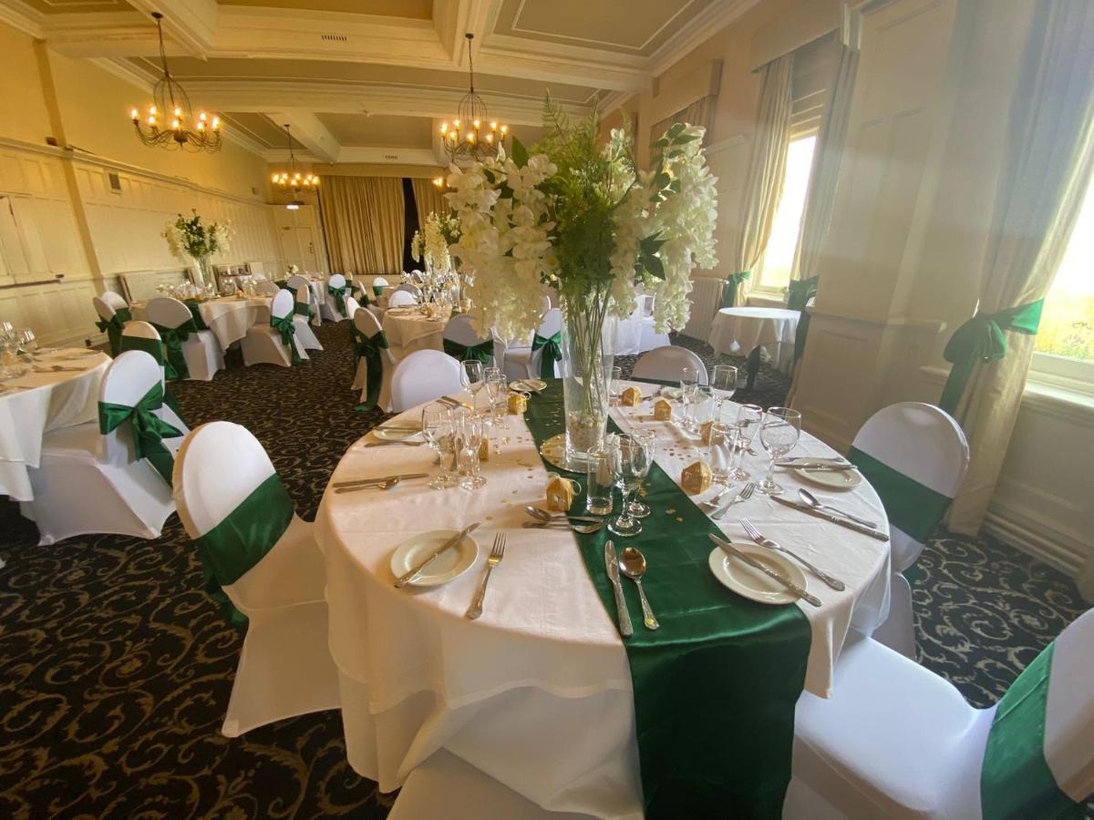 Leasowe Castle Hotel Moreton  Exterior photo
